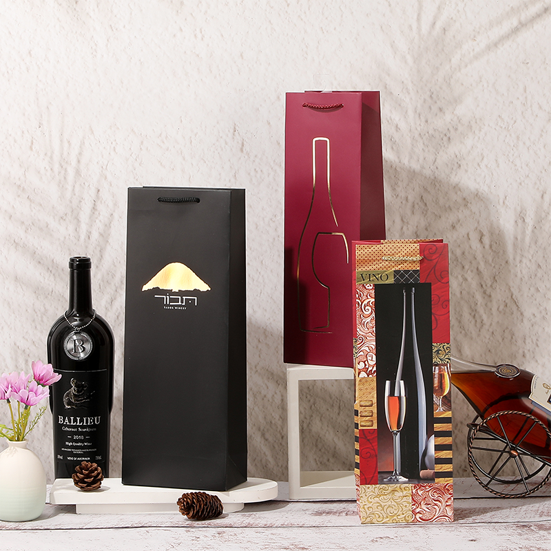 Sacs cadeaux en papier pour bouteille de vin simple avec poignées en corde