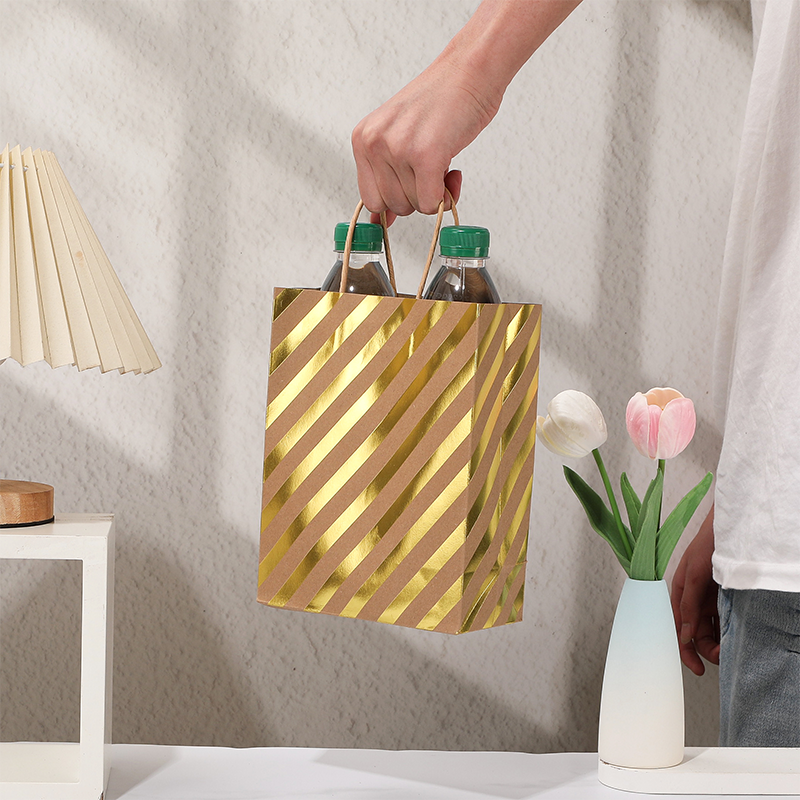 Sacs en papier kraft bon marché sacs cabas cadeau avec anses et impression personnalisée origine chine